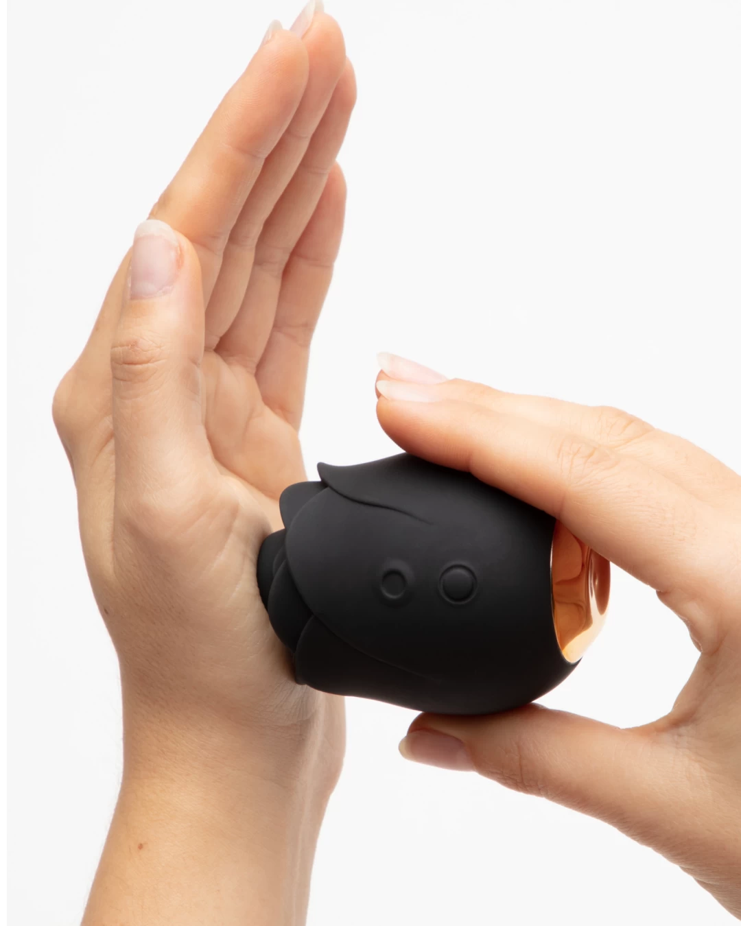 Fifty Shades Of Grey Black Rose Air Pulsation Vibrator - Image 2